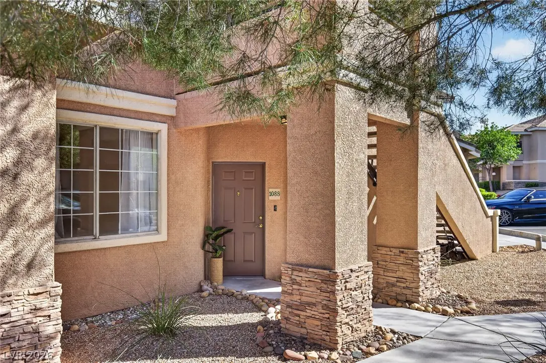 9901 Trailwood Drive 1088, Las Vegas