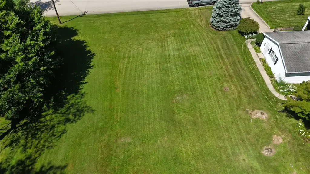 901 White Farm Road , White