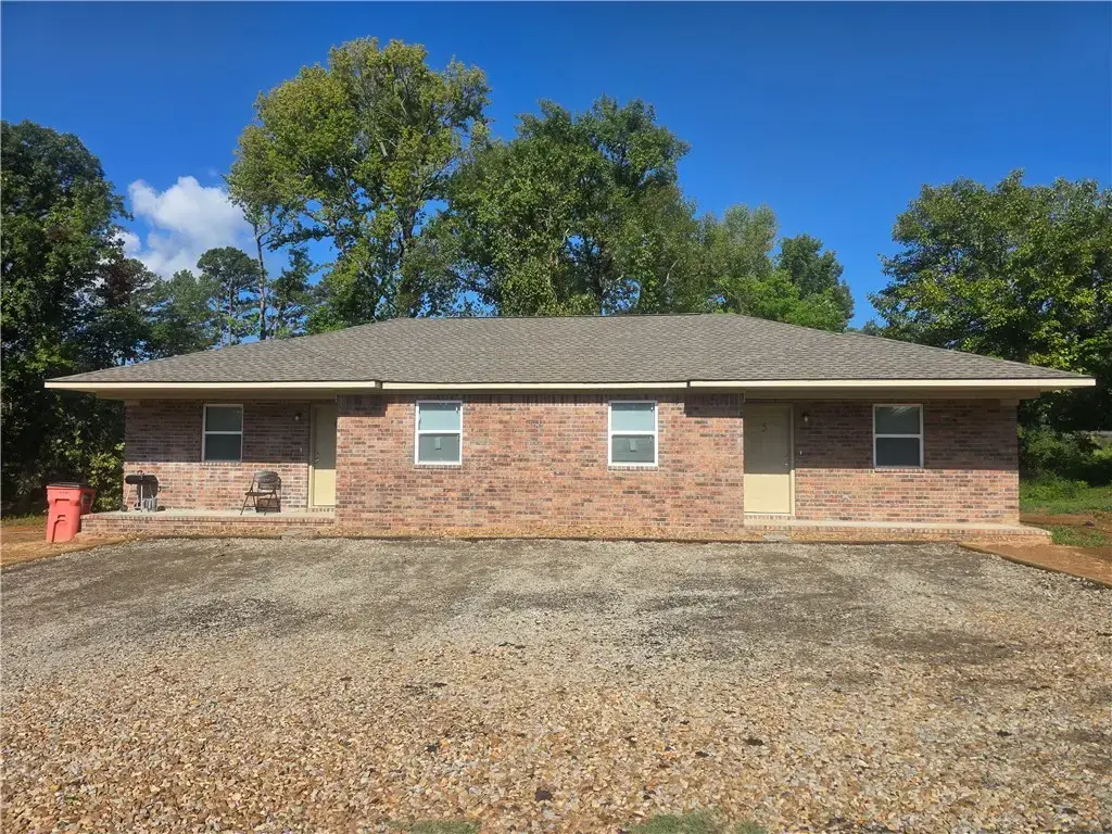 7911 Us Highway 64, Russellville