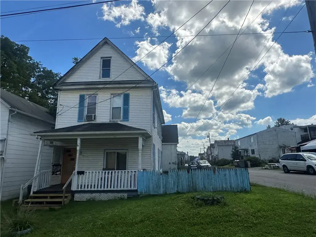 211 American Avenue , City of But NW