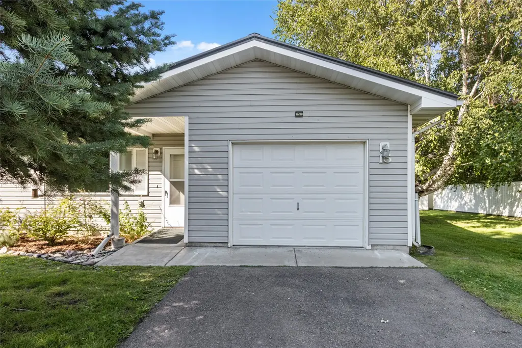 15 Teton Street, Kalispell