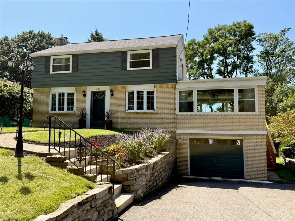 7177 Shannon Road, Penn Hills