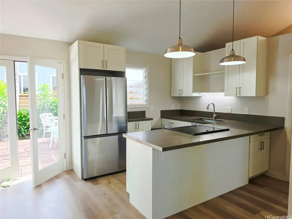111 S Kalaheo Avenue, Kailua