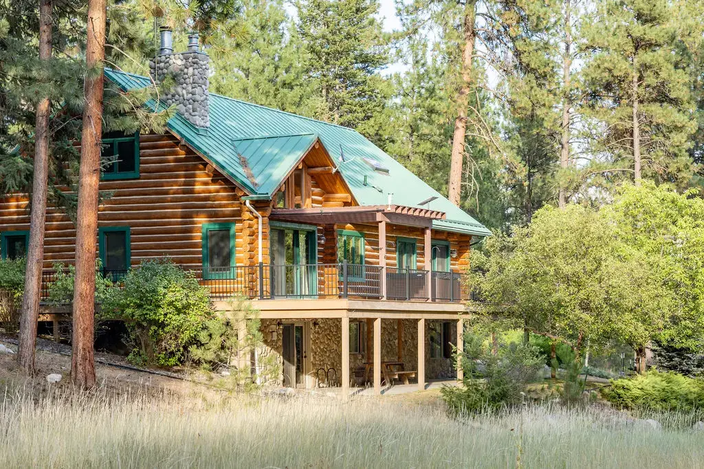 2044 Night Hawk Trail, Victor