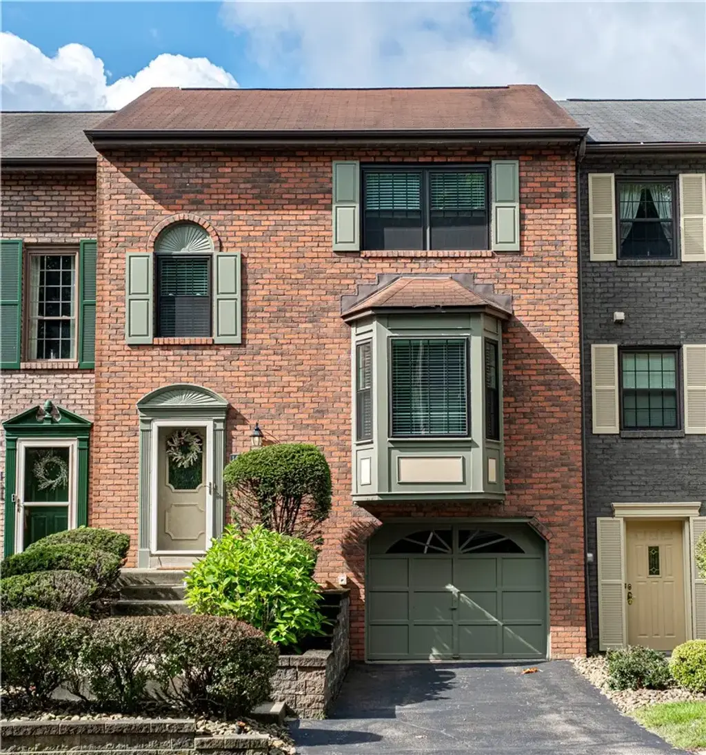 141 Glenwood Drive , Monroeville