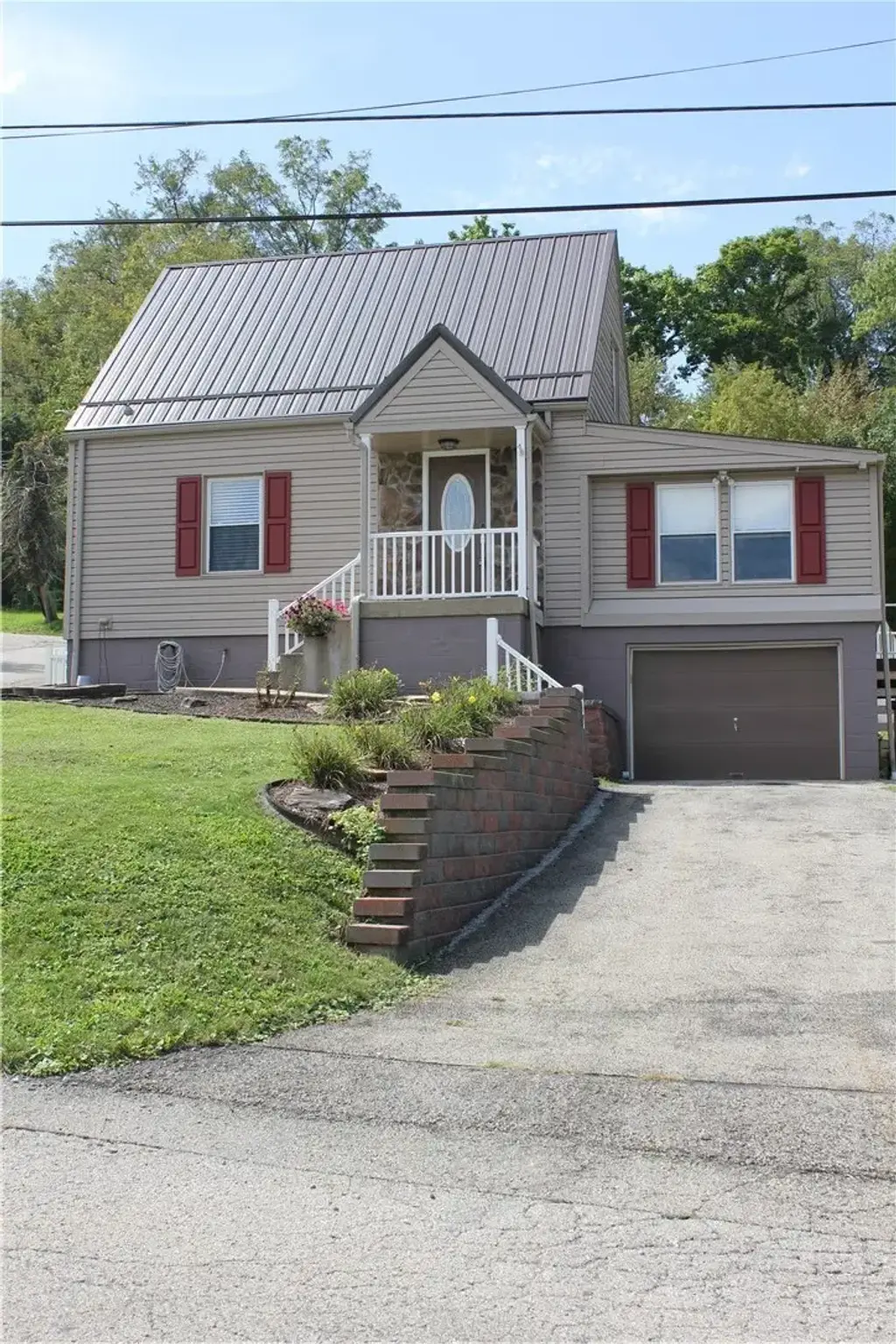 601 8th Street, Youngwood