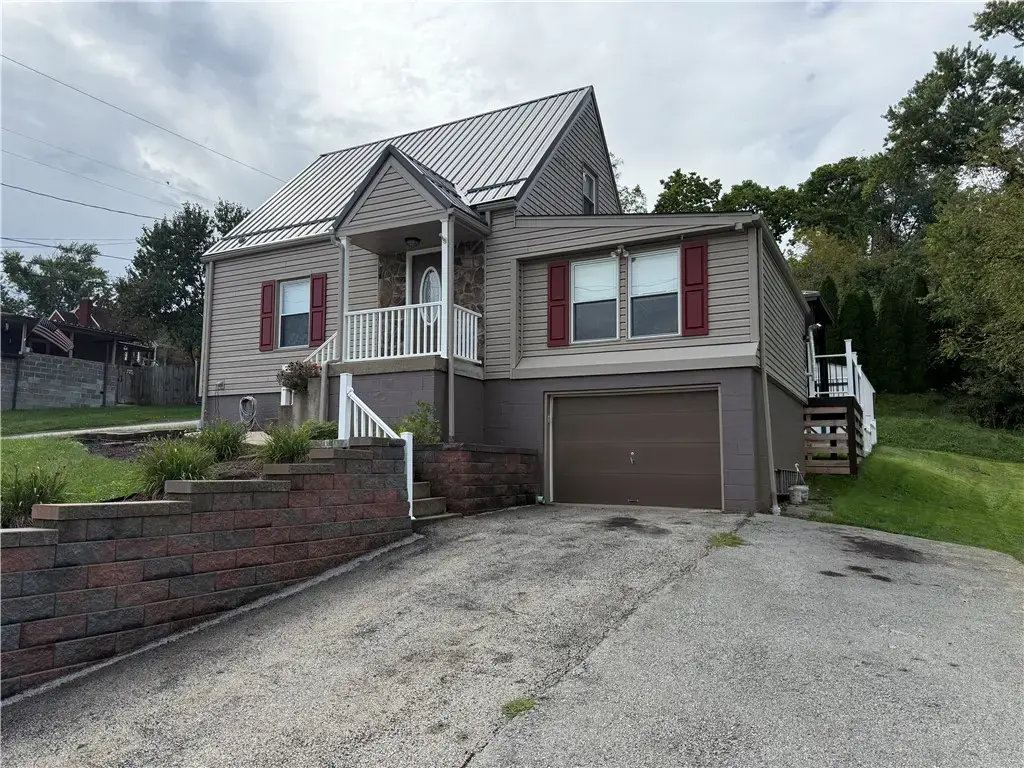 601 8th Street, Youngwood