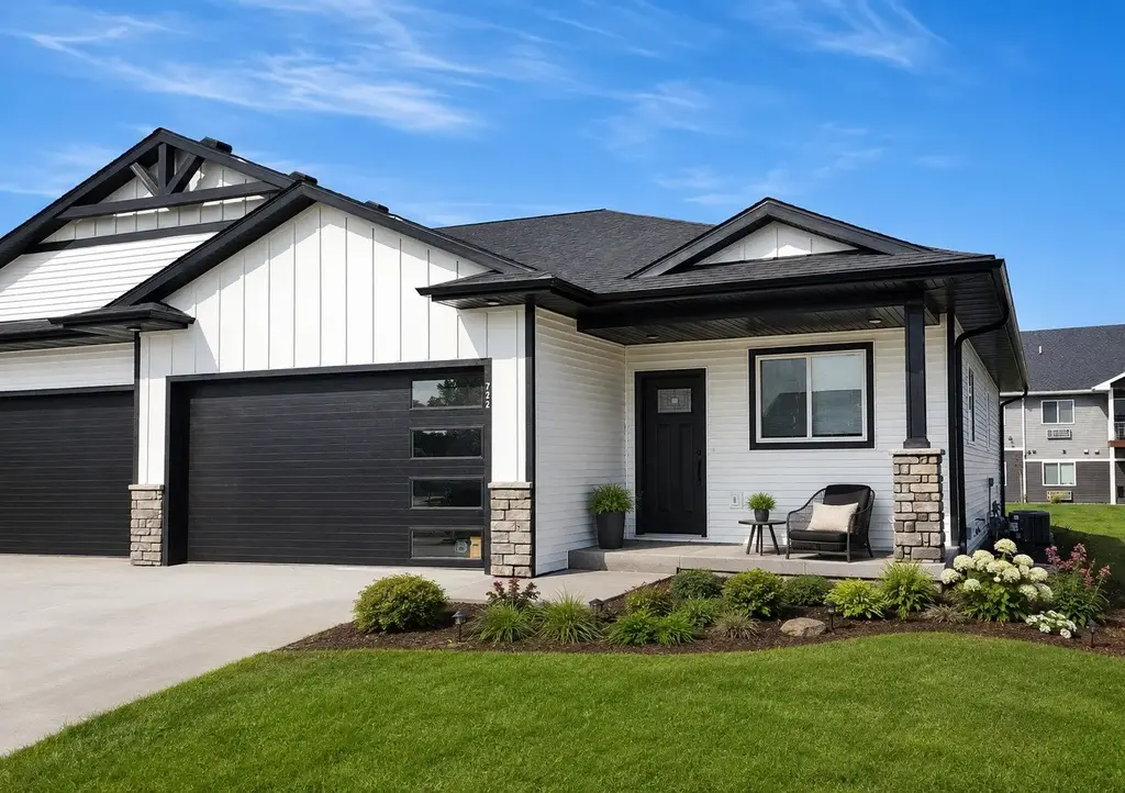 722 Sequoia Drive, Altoona