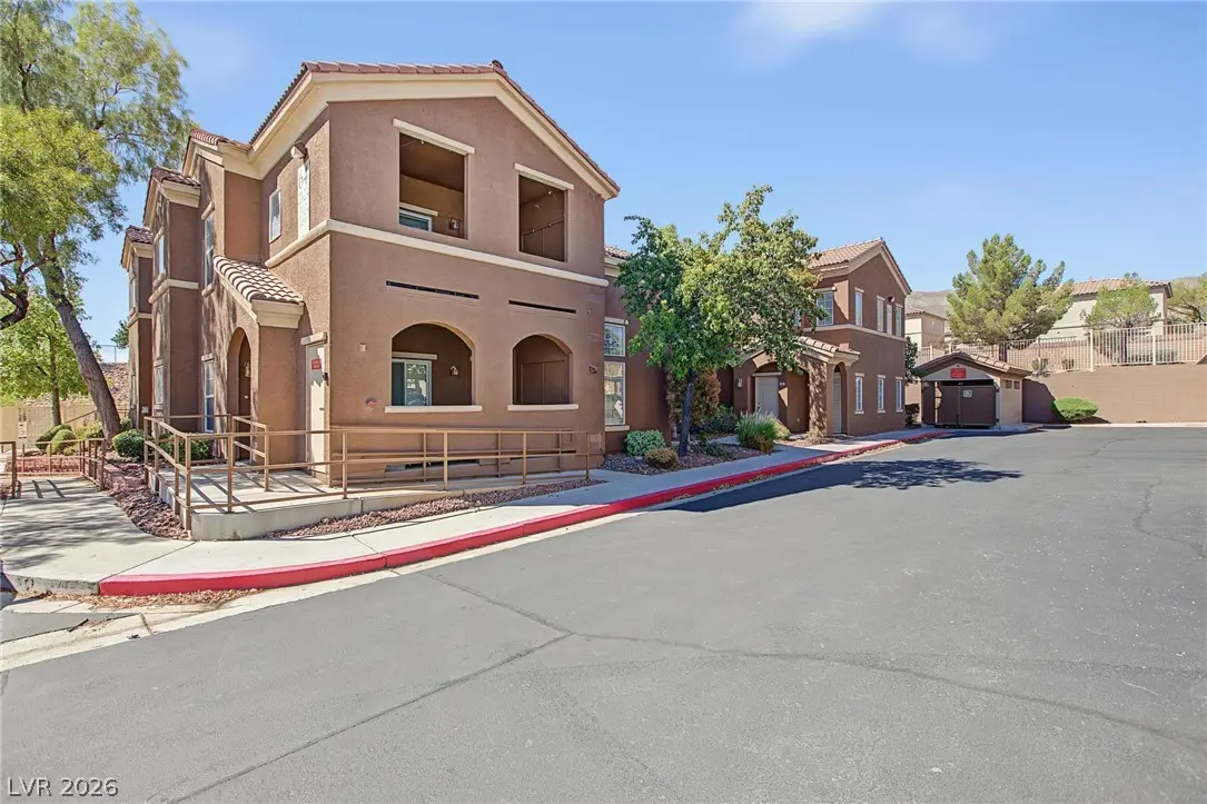 10291 Delta View Court 204, Las Vegas
