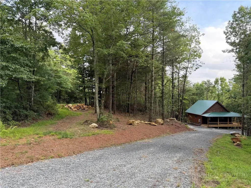 248 Ash Lane, Glade Valley