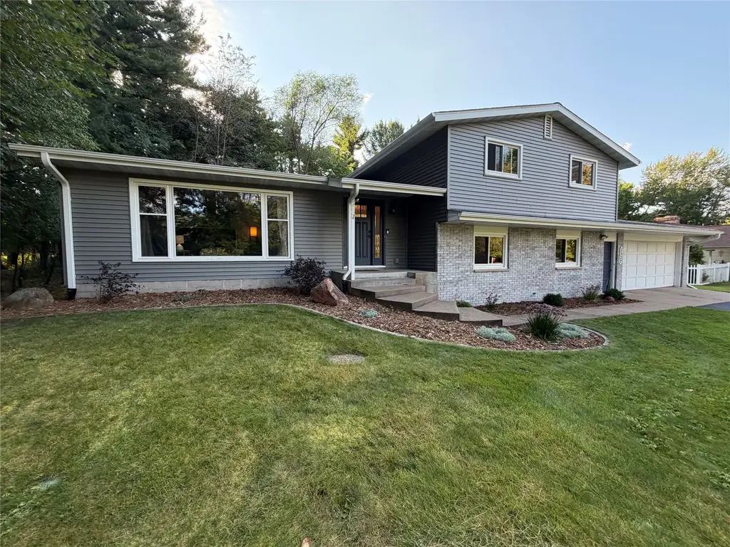 3522 Patton Street, Eau Claire