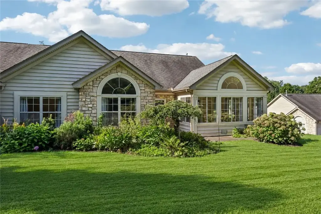 2501 Golf Course Drive 2501, South Strabane