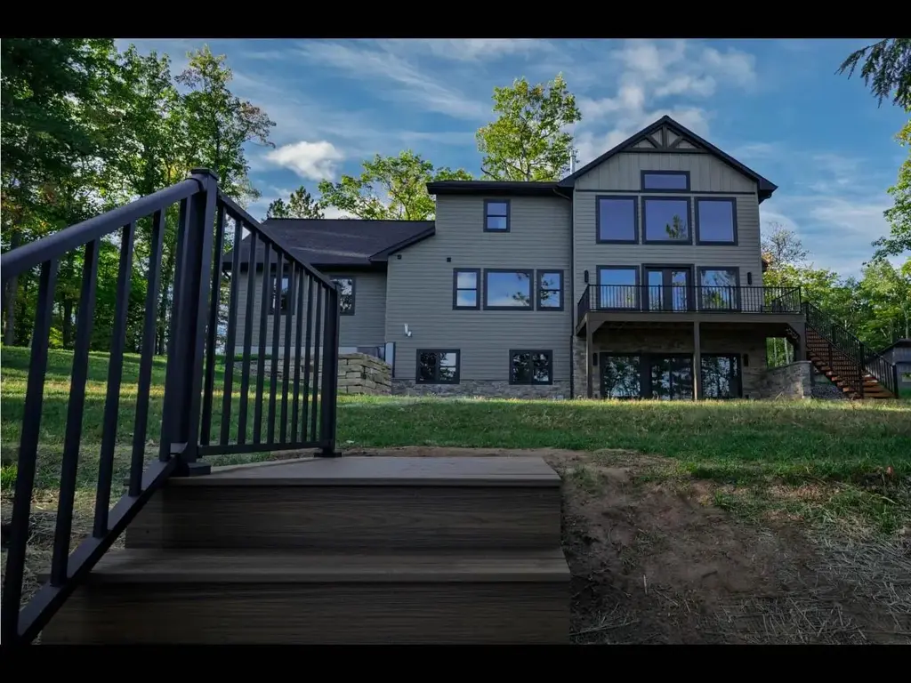 2482 Clearwater Lake Trl, Eagle River