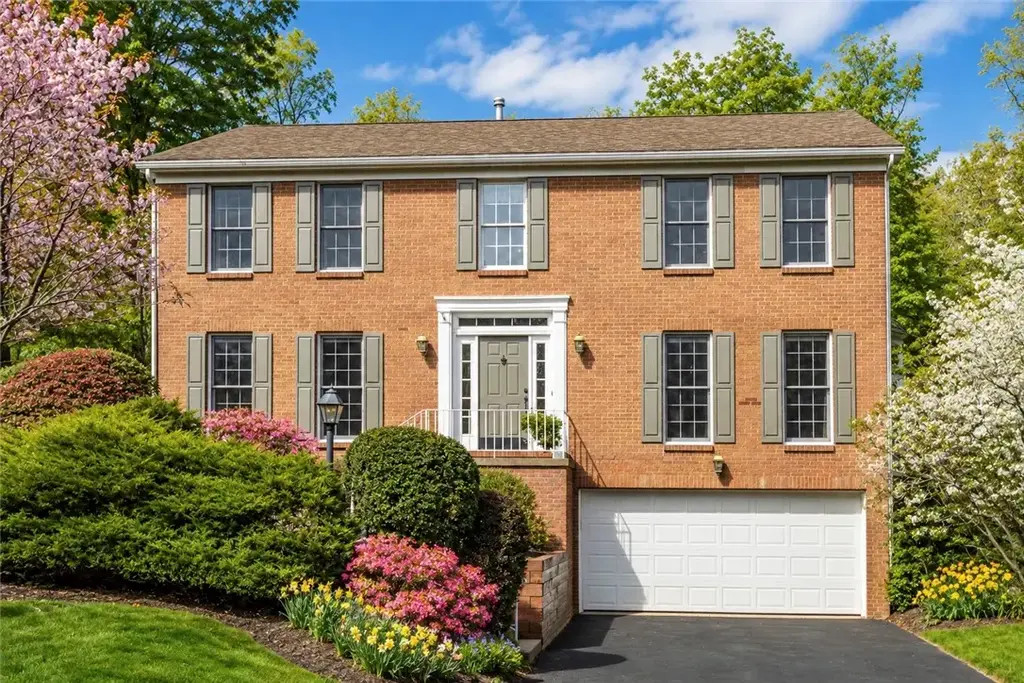 208 Timberlake Drive, Peters