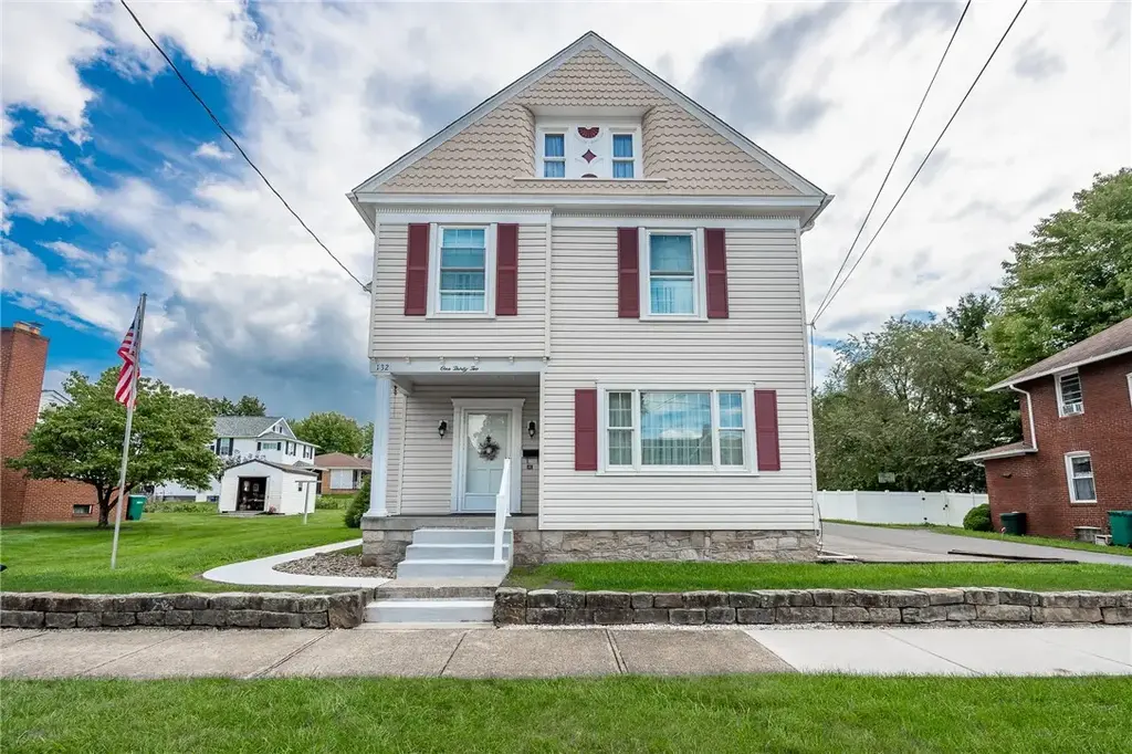 132 Church Street, Center Twp/Homer Cty