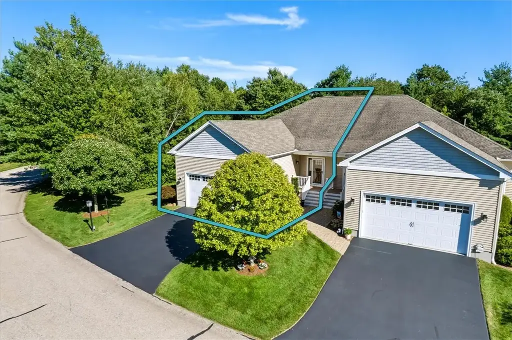 152 Allegra Ln, North Kingstown