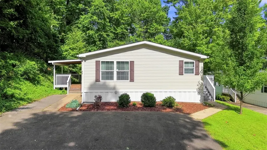 34 Yew Court , Cranberry
