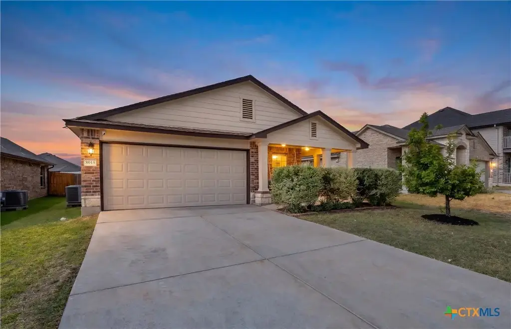 8915 Sky Crest Drive, Temple