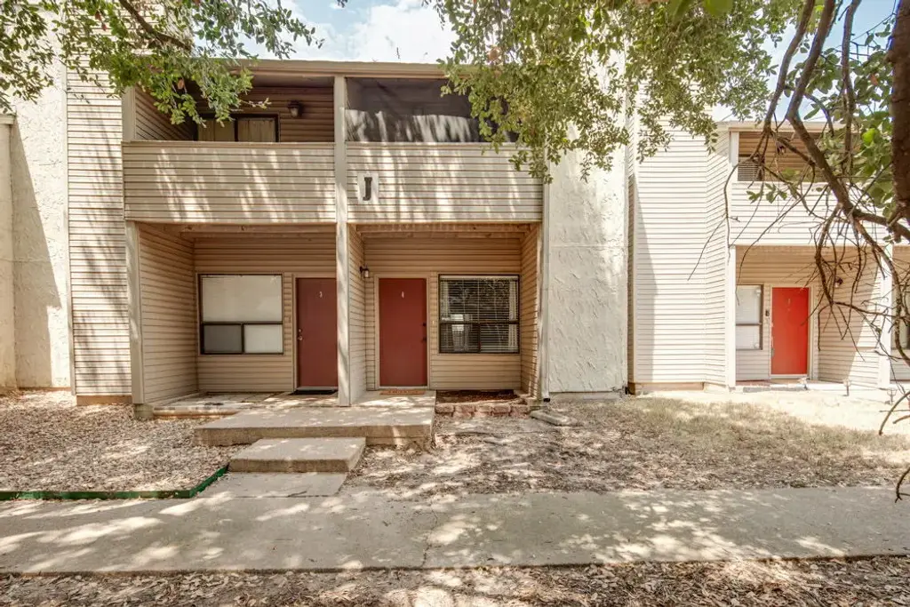 1902 Dartmouth Street, College Station