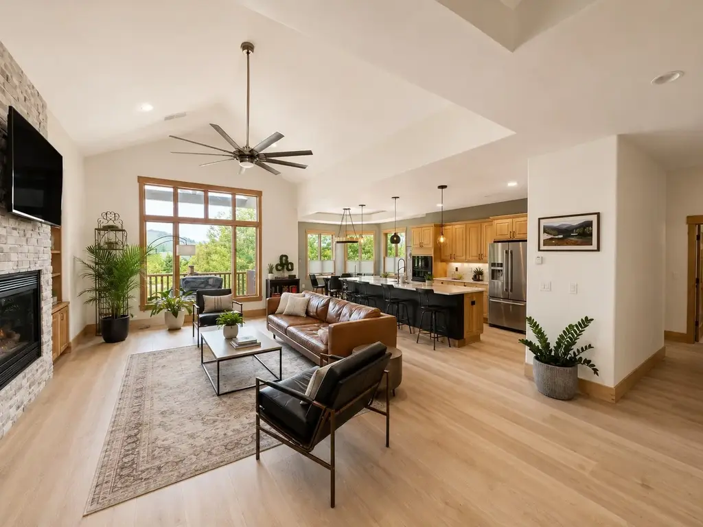 60 Shane Court, Dillon