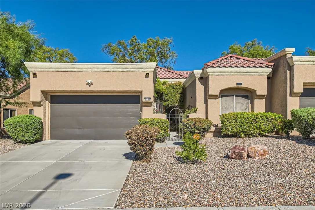 2740 Desert Crystal Drive, Las Vegas