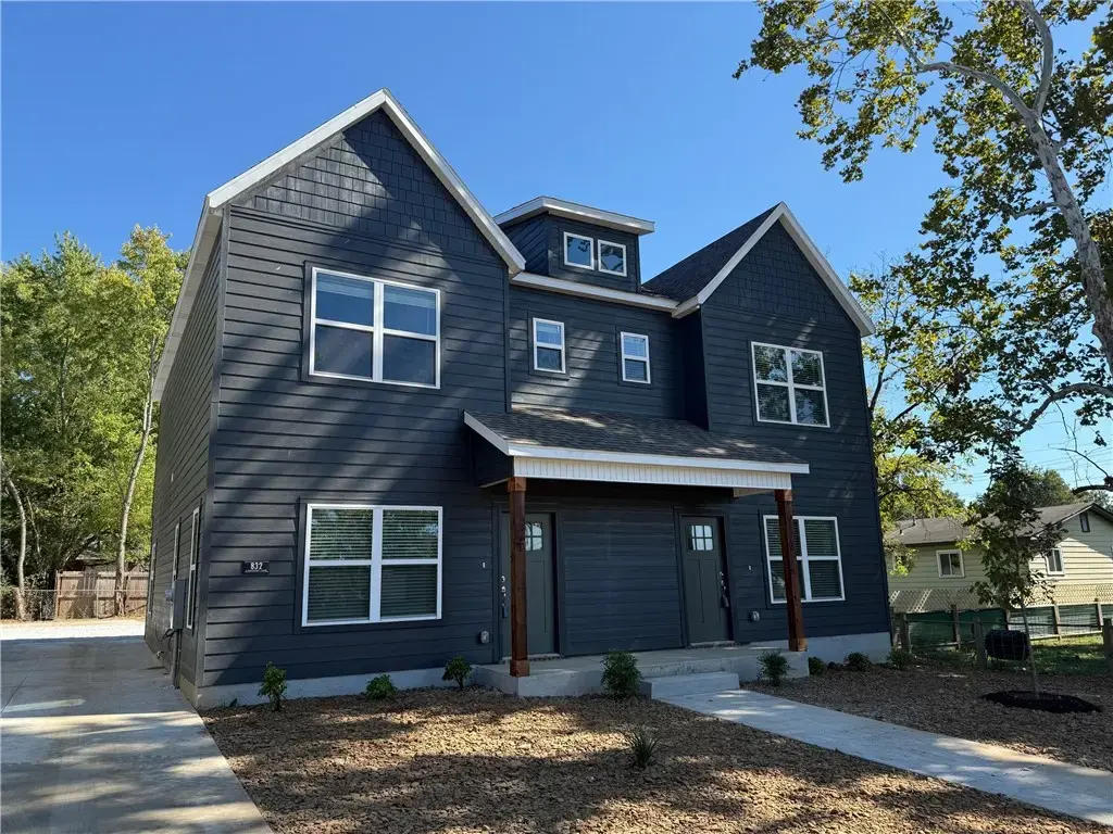 832 Dockery Lane 2, Fayetteville