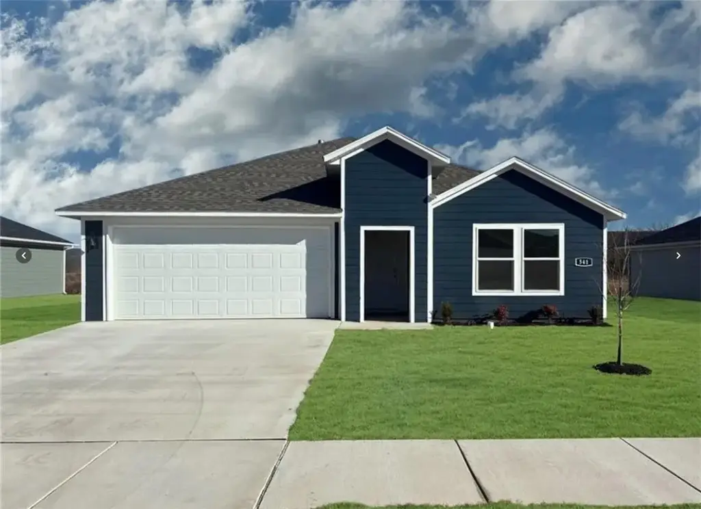 550 Riggs Street, Prairie Grove