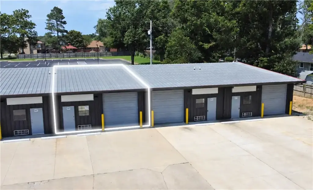 1605 Acorn Drive, Rogers