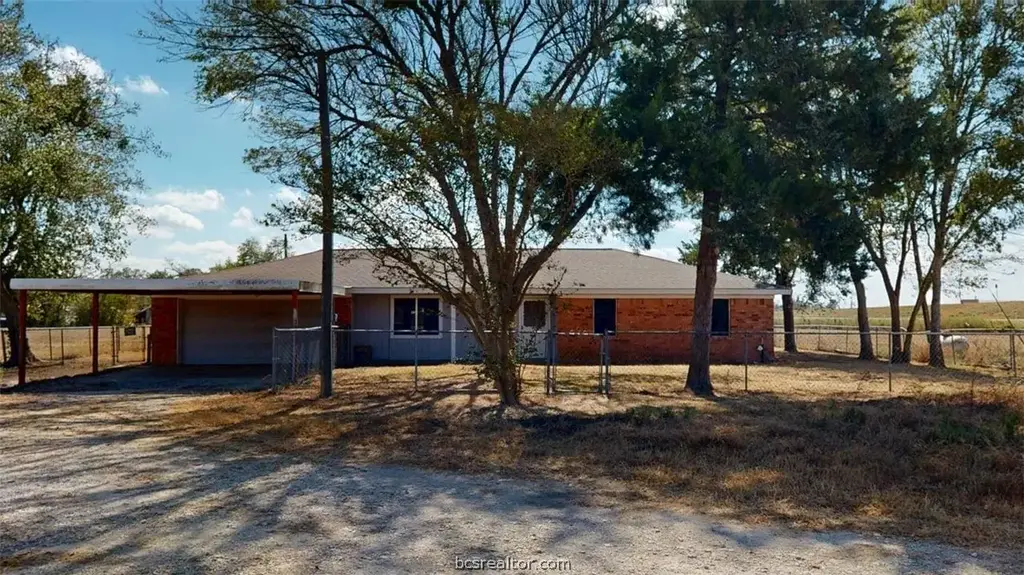 8251 W Sh-21, Bryan