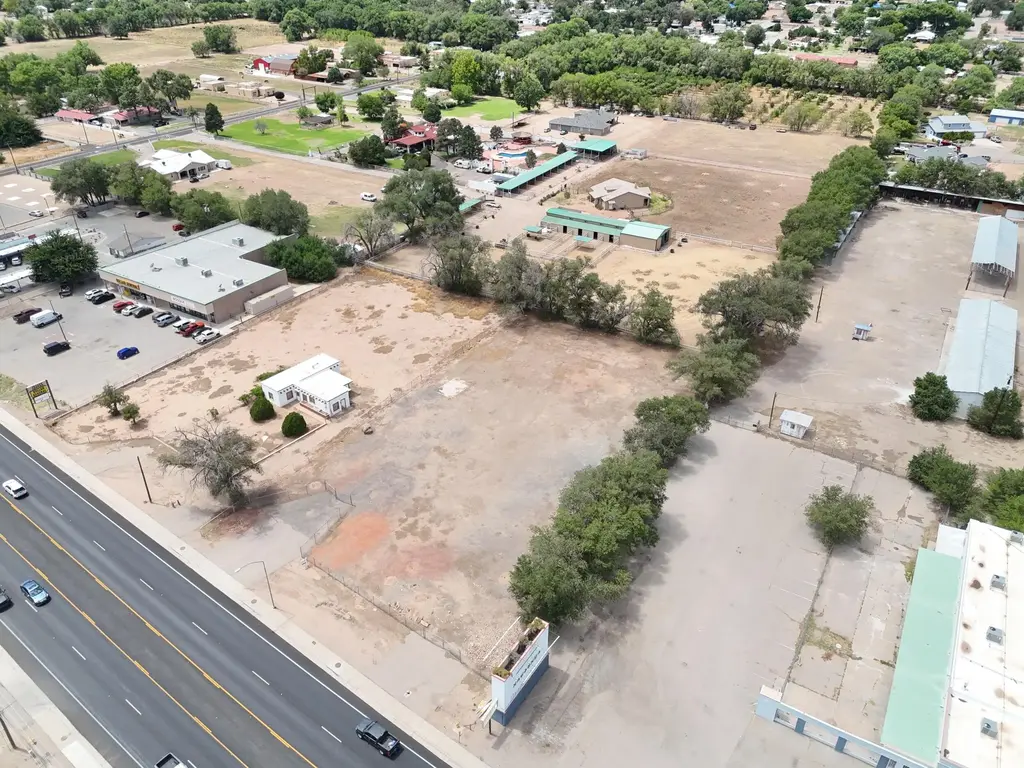 Bosque Farms Boulevard, Belen