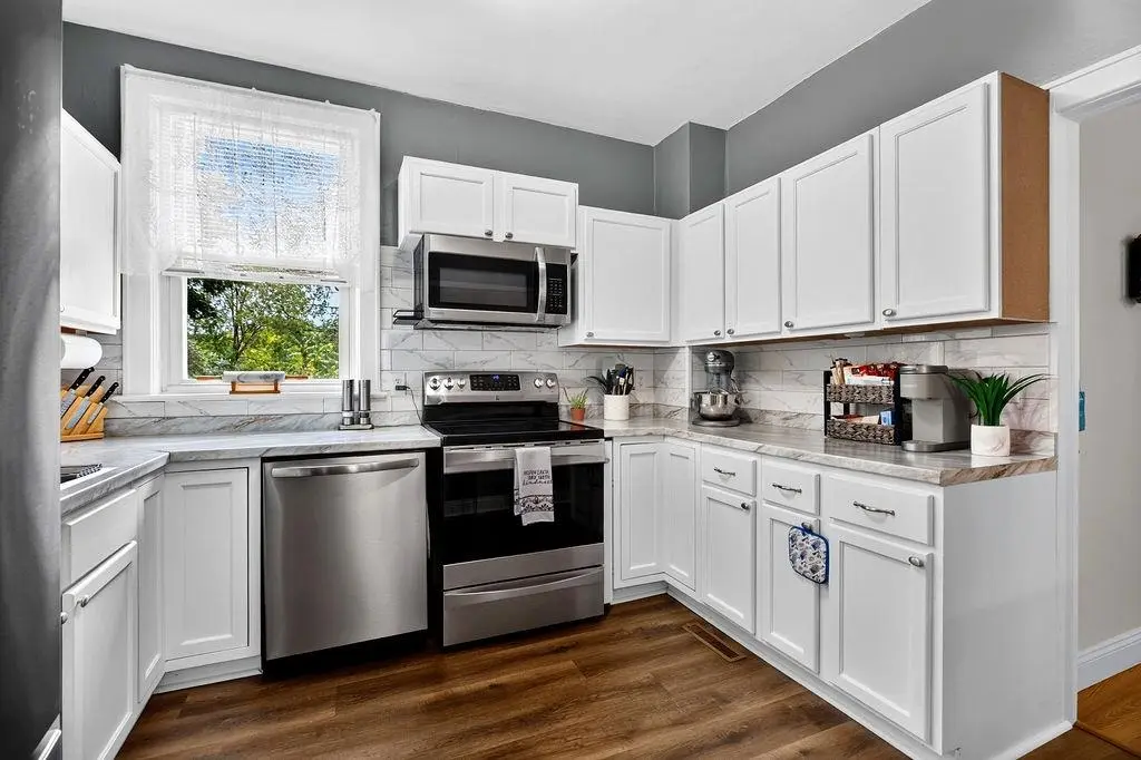 304 Oak Ln N, Waynesboro