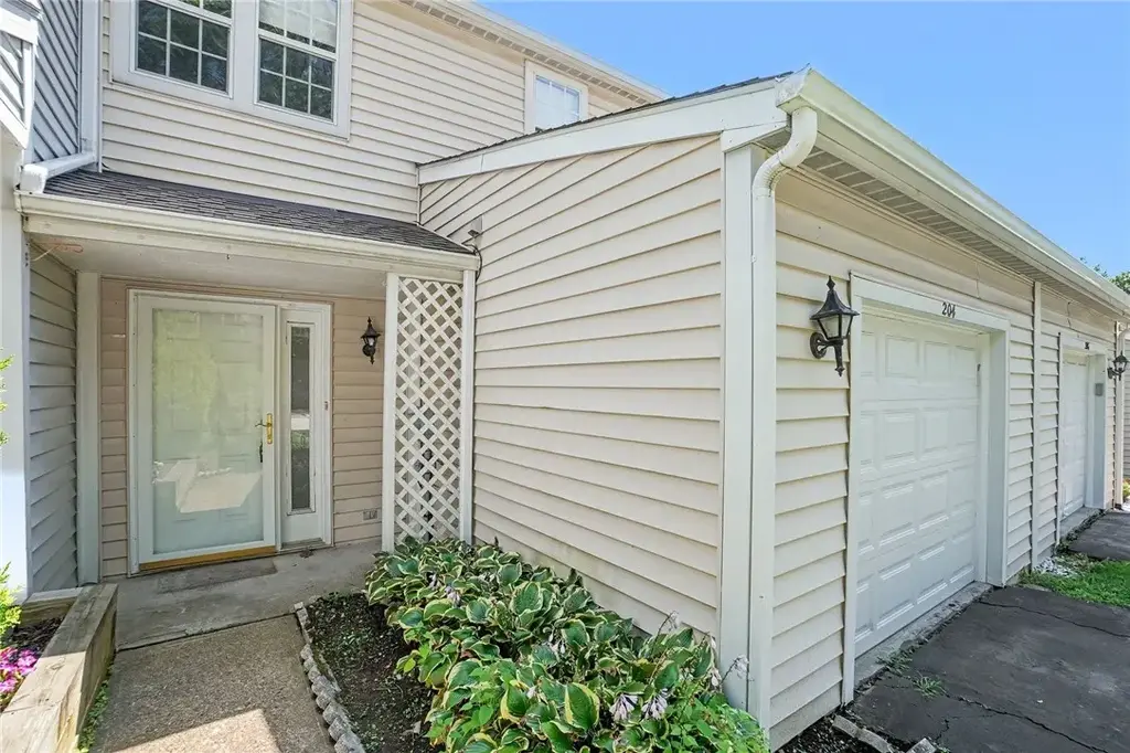 204 Carla Drive , Blawnox