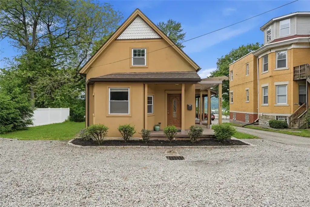 6537 Ohio River Boulevard, Ben Avon