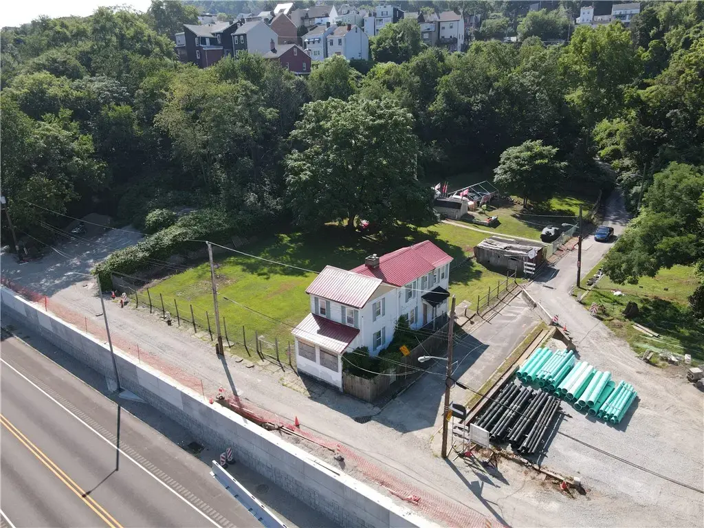 3326 Ruthven Street , Polish Hill