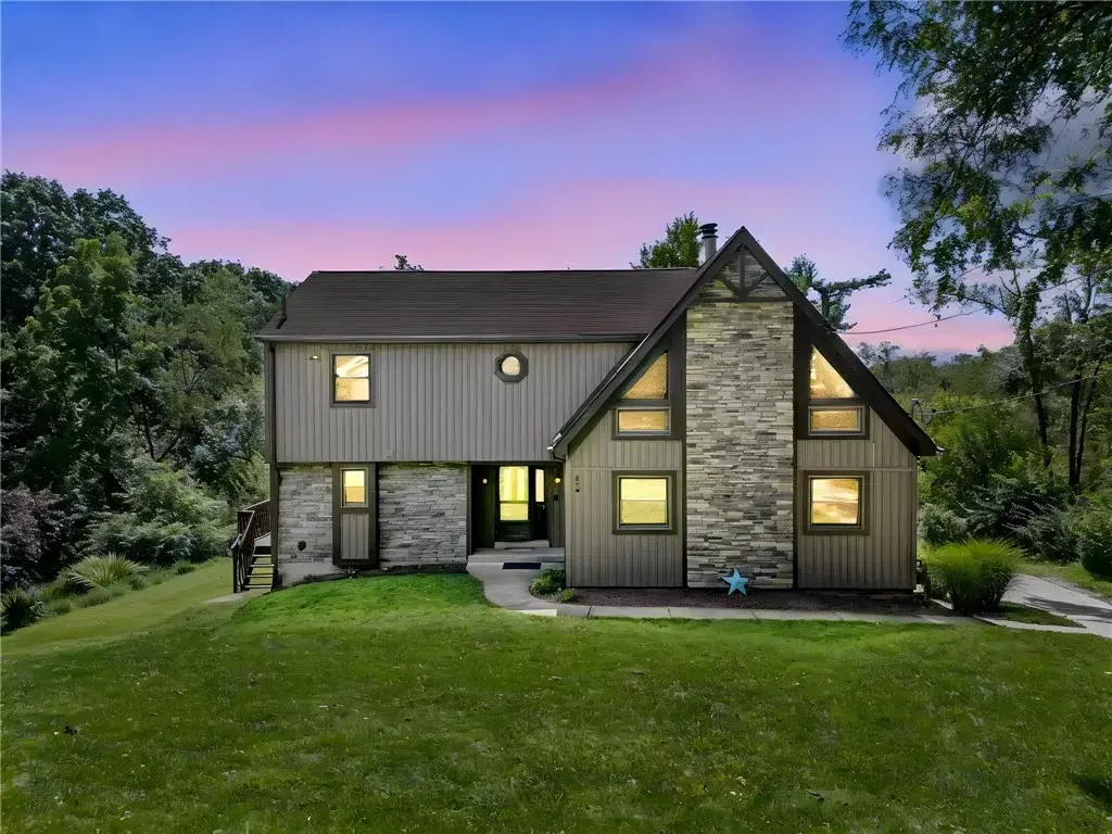 420 Clements Road , Plum Boro