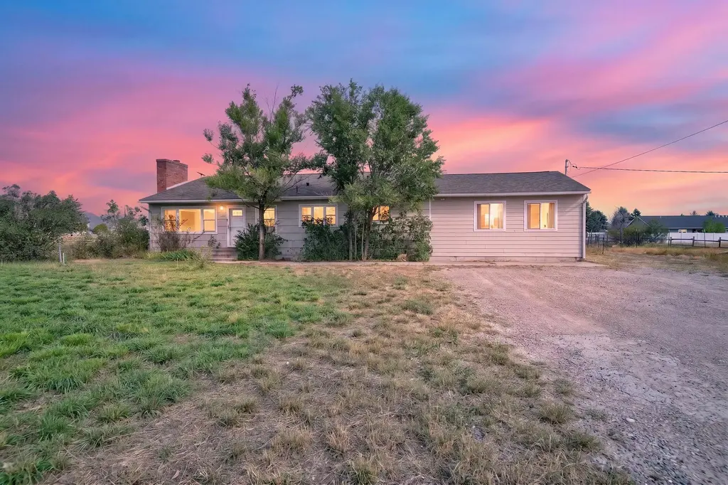 1240 Mill Road, Helena