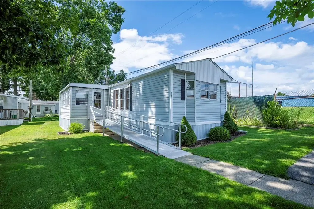 147 Hindman Road , Twp of But NW