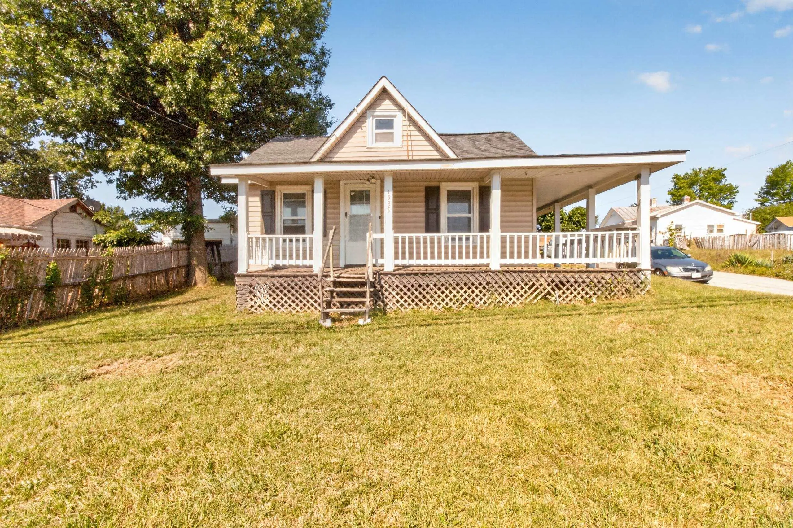 1539 Delphine Ave N, Waynesboro
