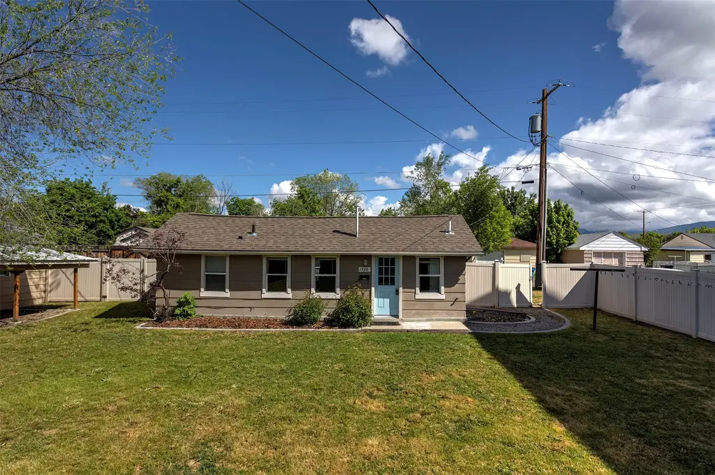 1538 S 8th Street W, Missoula