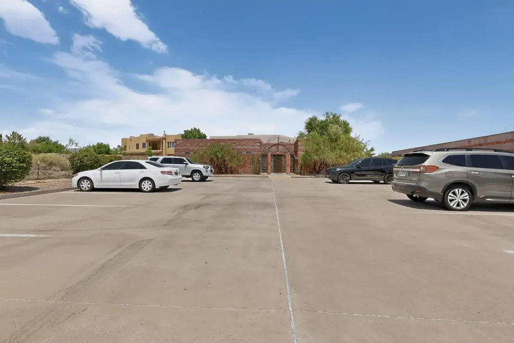 6311 Montano Road Nw, Albuquerque
