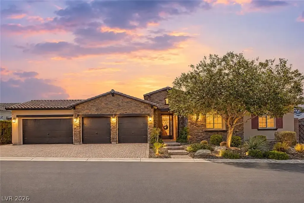 8351 Agave Bloom Street, Las Vegas