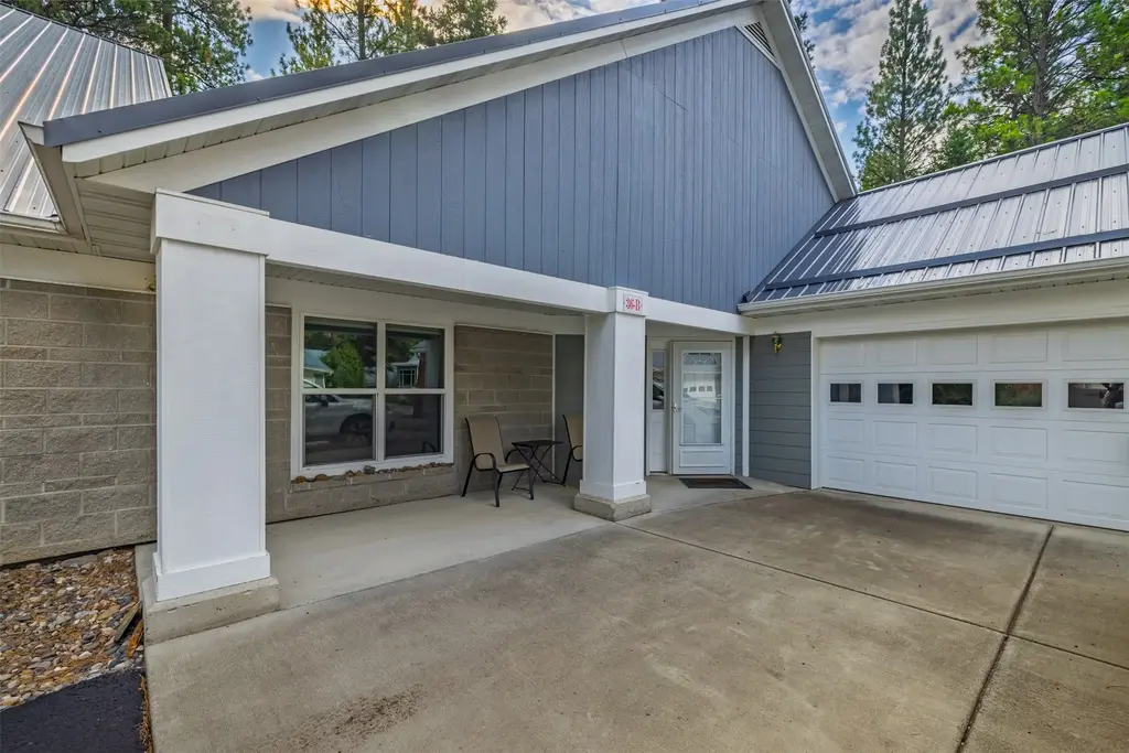36 Stoney Brook Drive B, Clancy