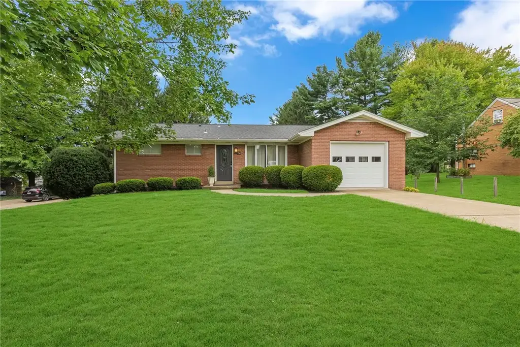 150 Mcmillen Avenue , Chippewa
