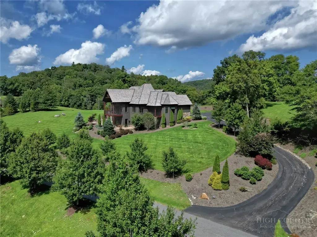 177 Thunderhill Trail, Blowing Rock