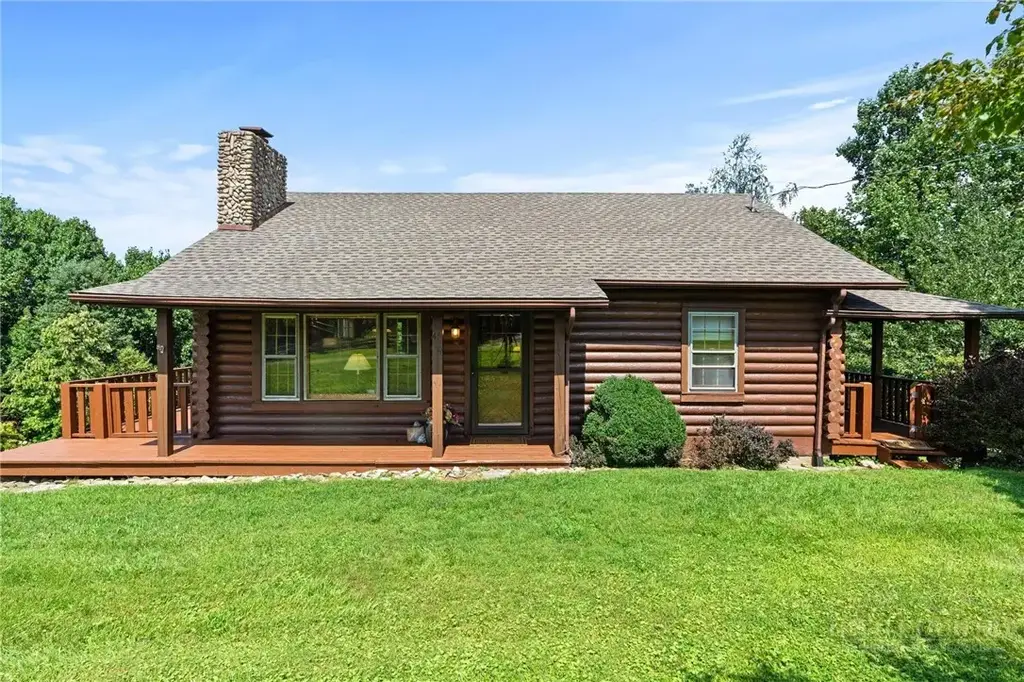 439 Apple Way Road, Blowing Rock