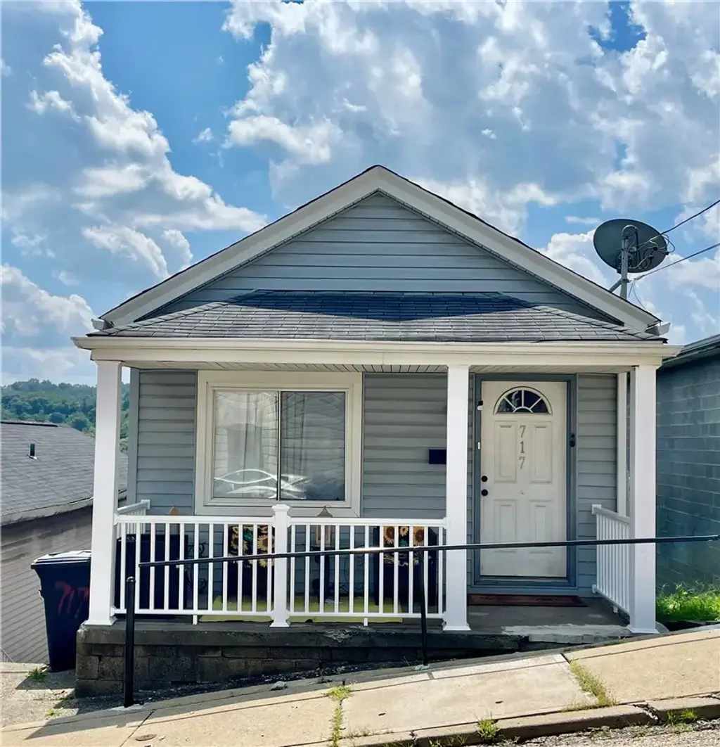 717 Railroad, McKees Rocks