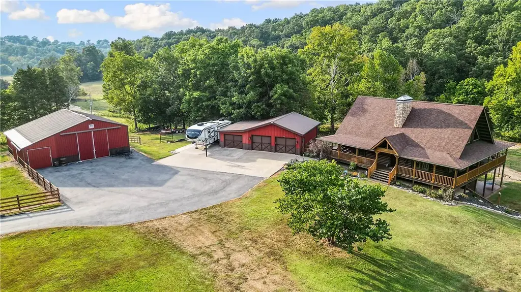 16112 Bill Billings Road, Garfield