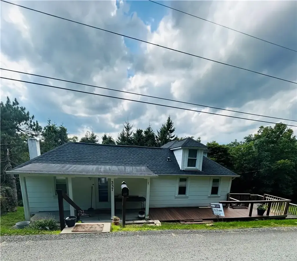 337 Kinder Road , North Bethlehem