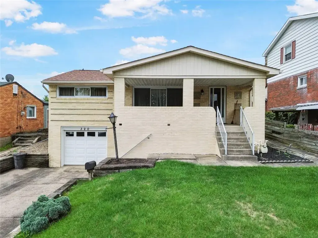 320 Livingston Road , West Mifflin
