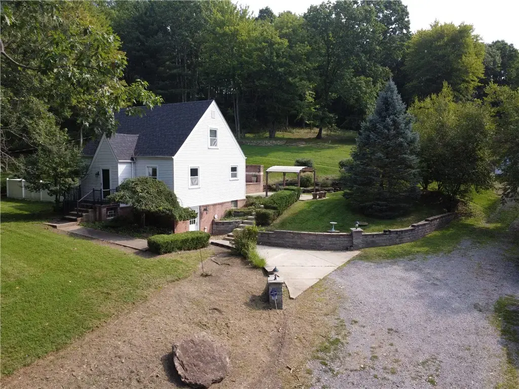809 Franklin Road , Pine